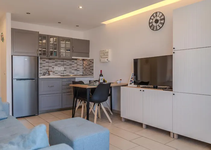 Go2tenerife Apart'luna Pool&sea View *